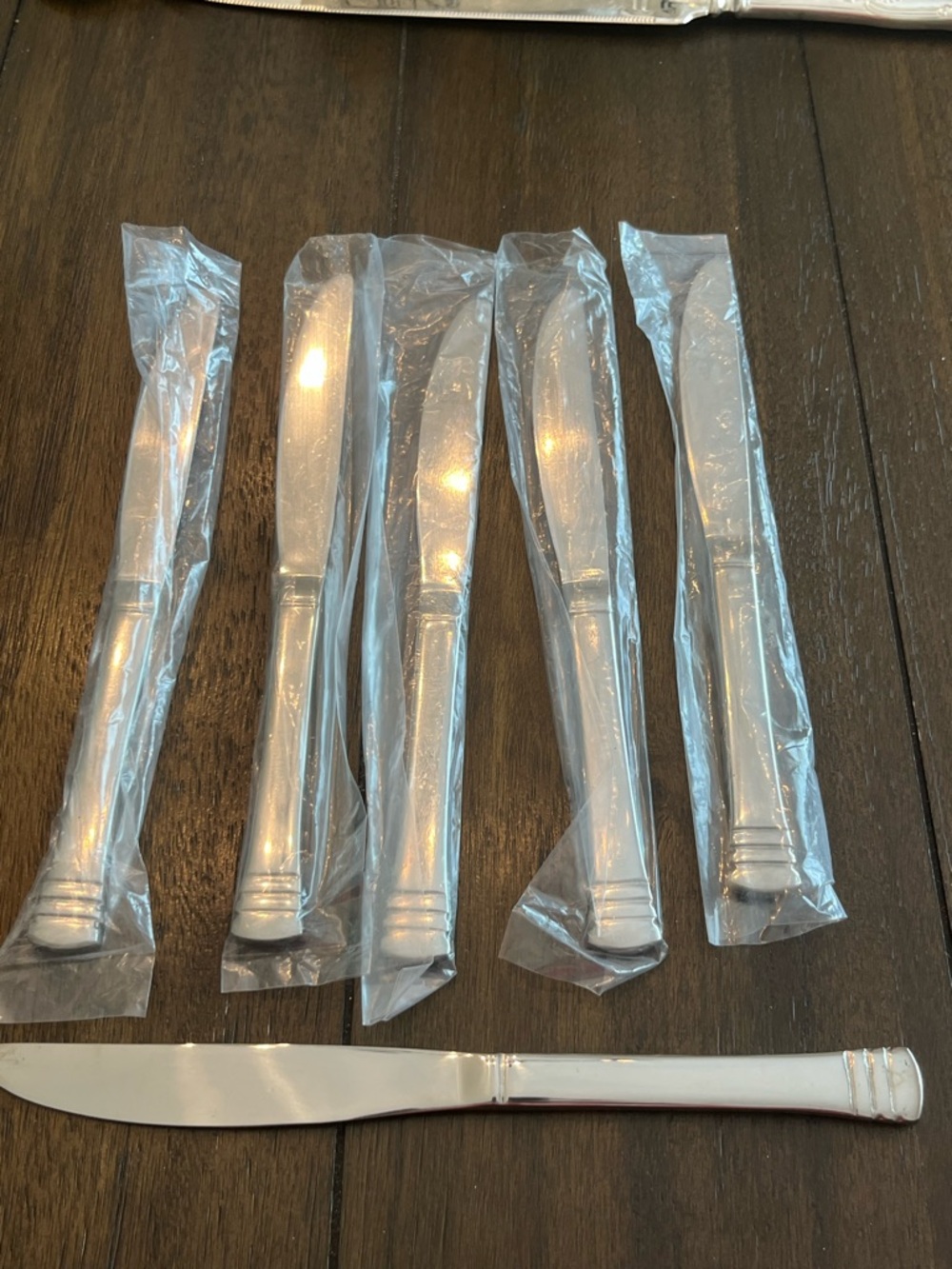 Cambridge Flatware: (6) “Codie” Glossy Stainless Butter Knives: NEW